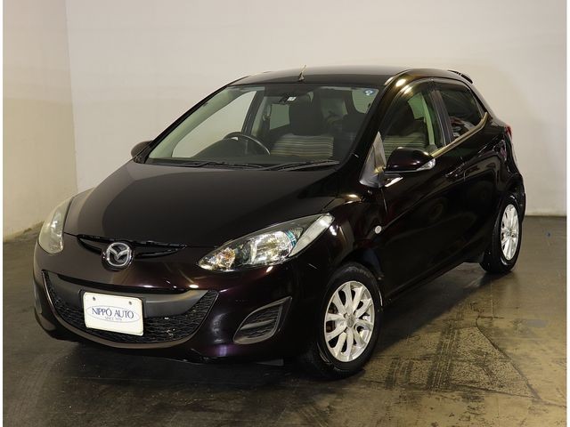 2013 Mazda Demio