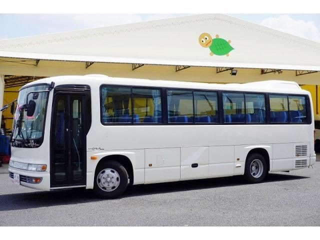 Isuzu Gala