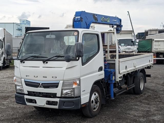 2018 Mitsubishi Canter T