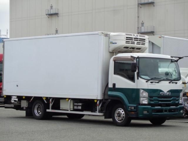 2016 Isuzu Forward