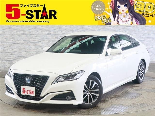 2019 Toyota Crown HV