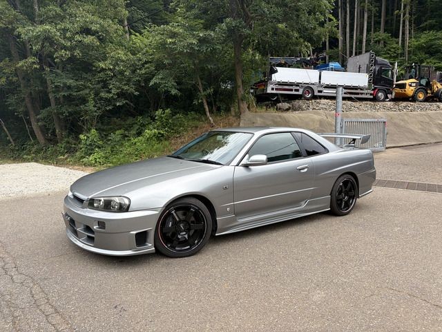 2001 Nissan Skyline