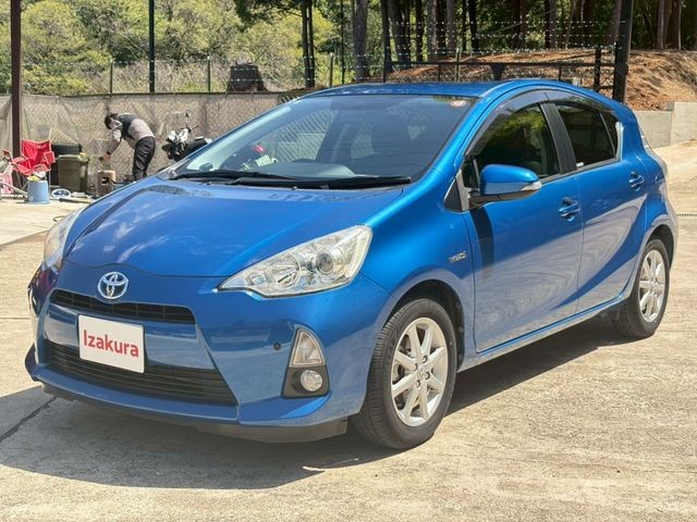 2013 Toyota Aqua