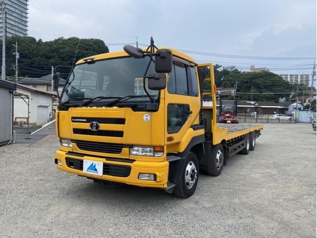 2004 Nissan Diesel Bigthumb