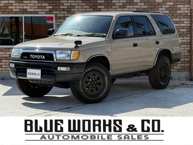 1998 Toyota Hilux Surf