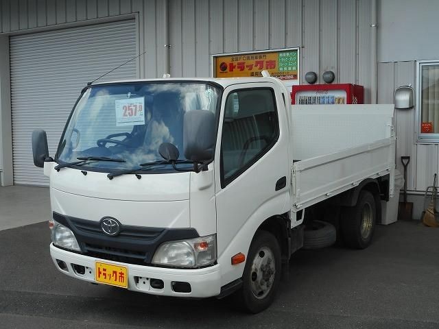 2013 Toyota Dyna