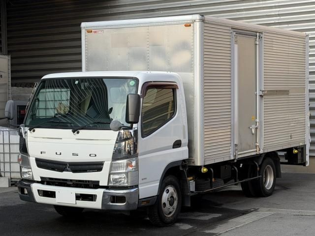 2014 Mitsubishi Canter T