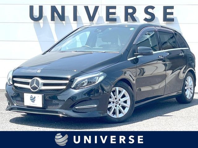 Mercedes-Benz B180