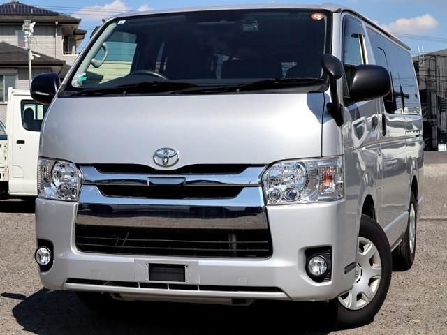 2020 Toyota Hiace V
