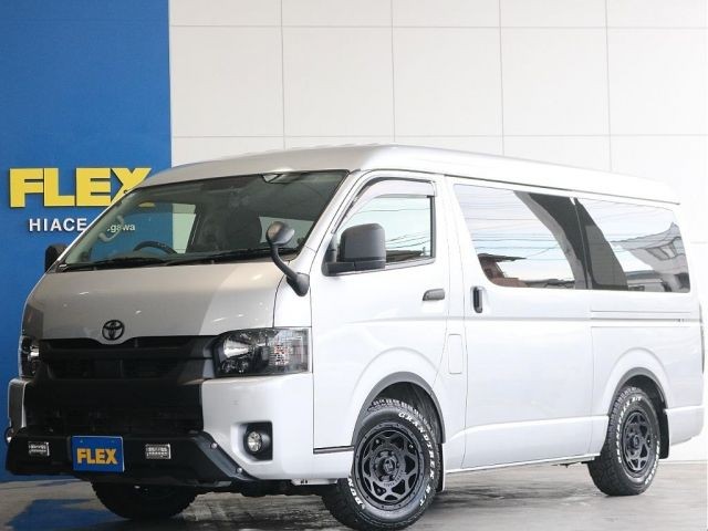 Toyota Hiace V