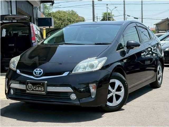 2012 Toyota Prius PHV