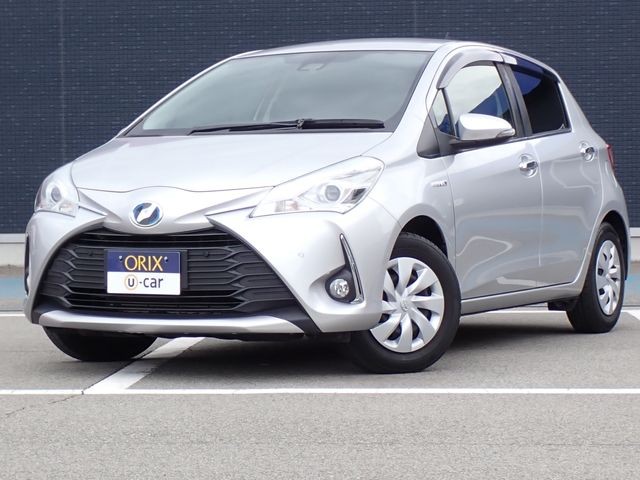 2019 Toyota Vitz HV