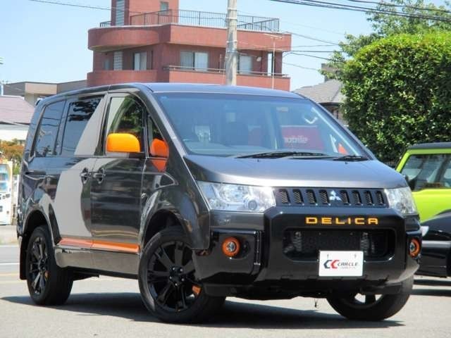 2017 Mitsubishi Delica D5