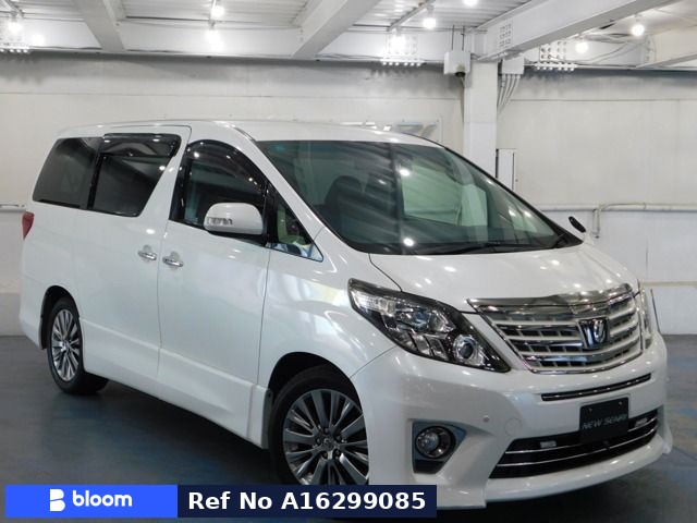 2013 Toyota Alphard