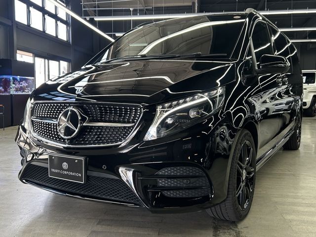 Mercedes-Benz V220D