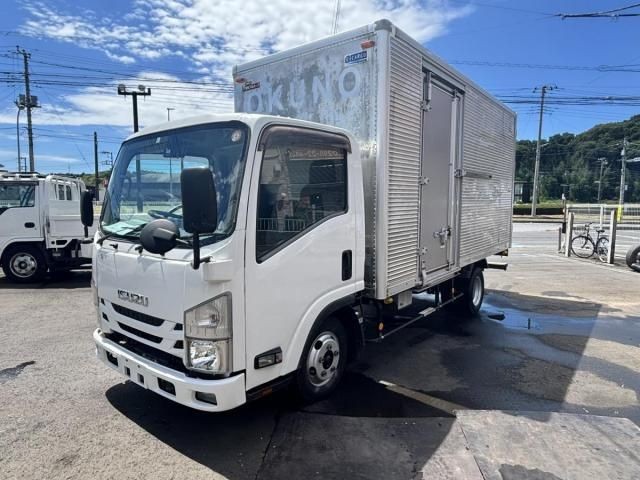 2016 Isuzu ELF