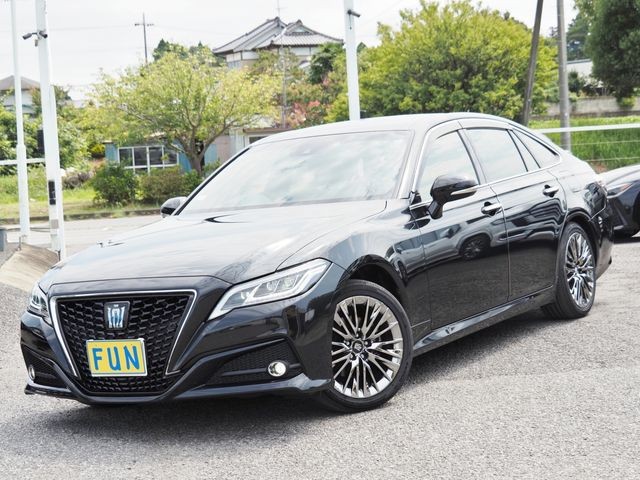 2021 Toyota Crown HV