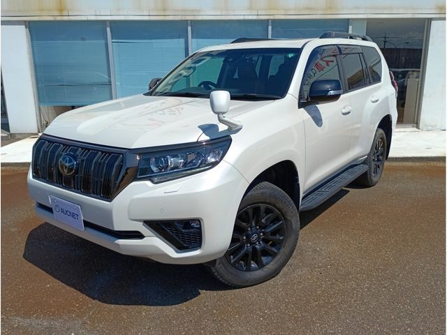 2022 Toyota Land Cruiser Prado