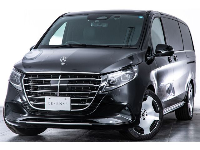 Mercedes-Benz V220D