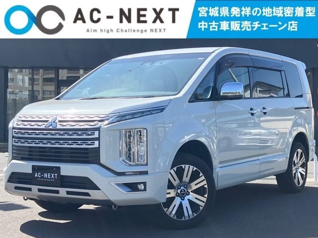 2019 Mitsubishi Delica D5