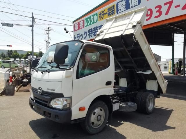 Hino Dutro