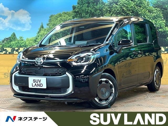 Toyota Sienta HV