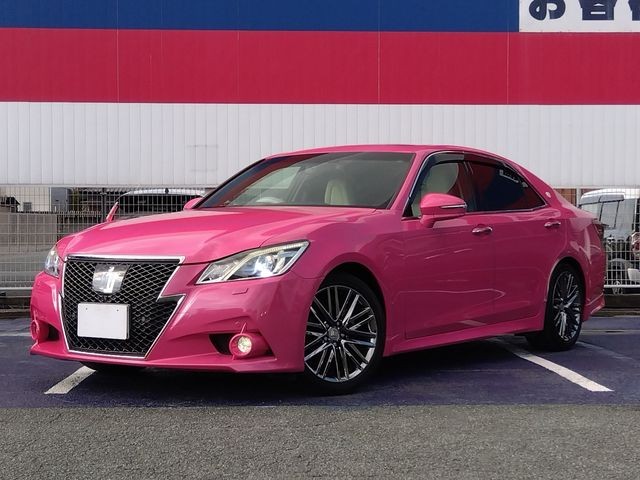 2013 Toyota Crown HV