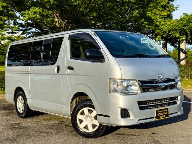 Toyota Hiace V