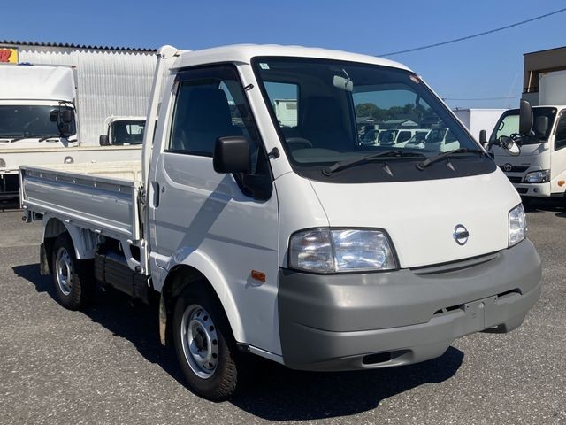 2009 Nissan Vanette T