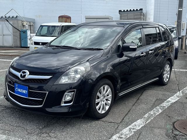 2014 Mazda MPV