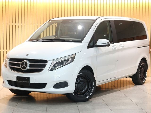 Mercedes-Benz V220D