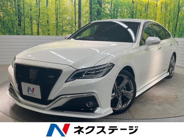 2018 Toyota Crown HV