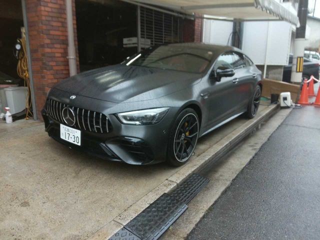 Mercedes-Benz GT
