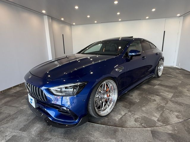 Mercedes-Benz GT