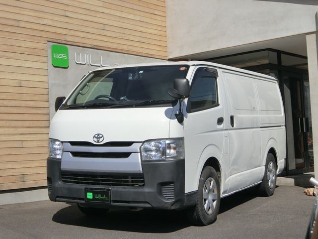 Toyota Hiace V