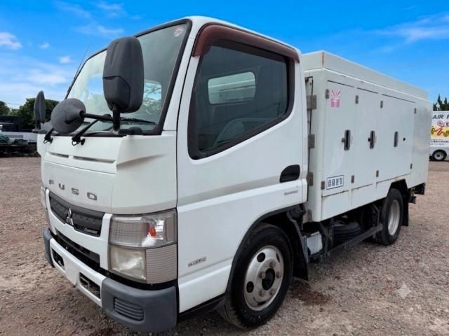 2012 Mitsubishi Canter T