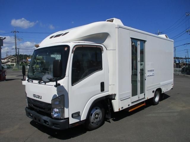Isuzu ELF