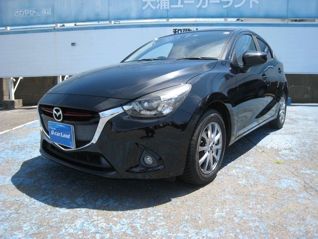 2016 Mazda Demio