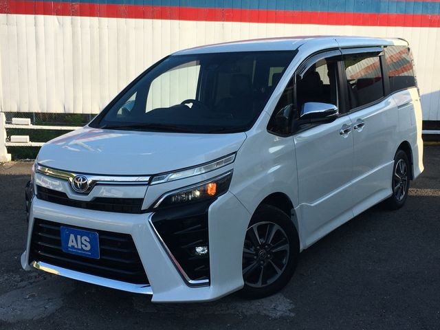 2021 Toyota Voxy