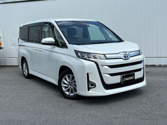 Toyota Noah HV