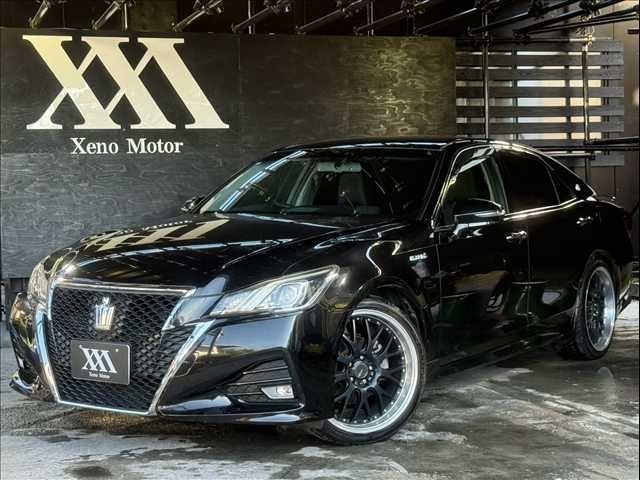 2015 Toyota Crown HV