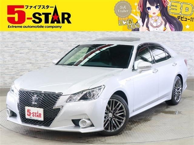 2013 Toyota Crown