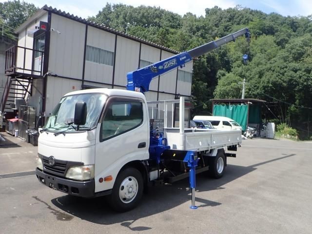 Hino Dutro