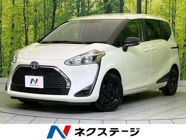 2022 Toyota Sienta HV