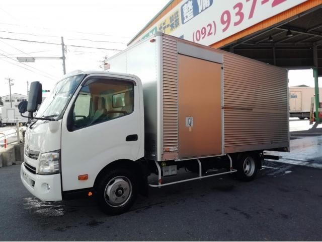 Hino Dutro