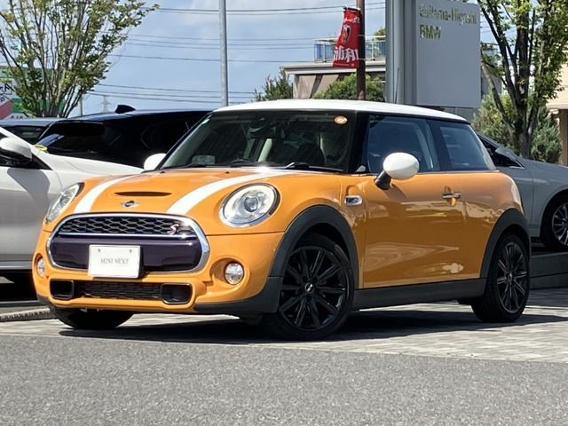 BMW MINI