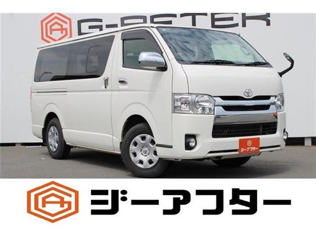 Toyota Hiace V