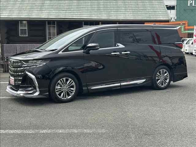 Toyota Alphard HV