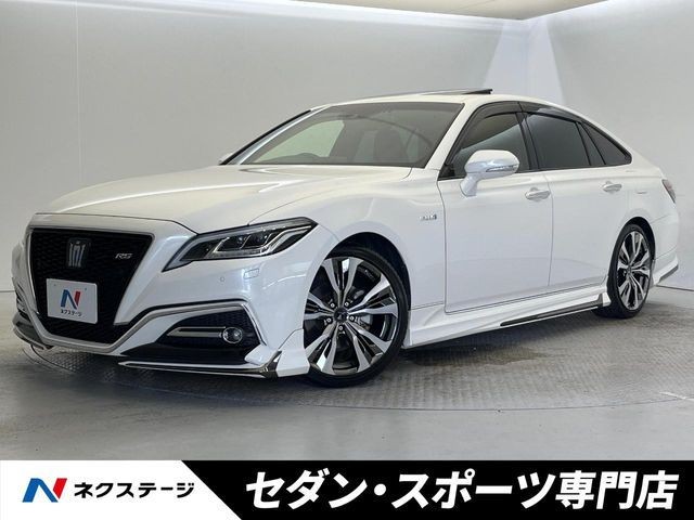 2018 Toyota Crown HV