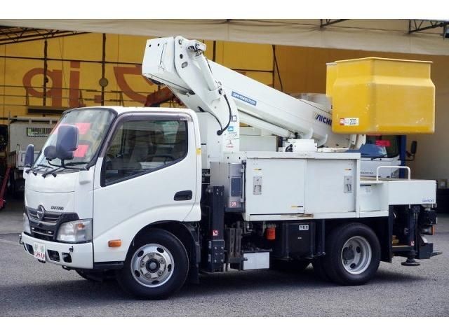 Hino Dutro